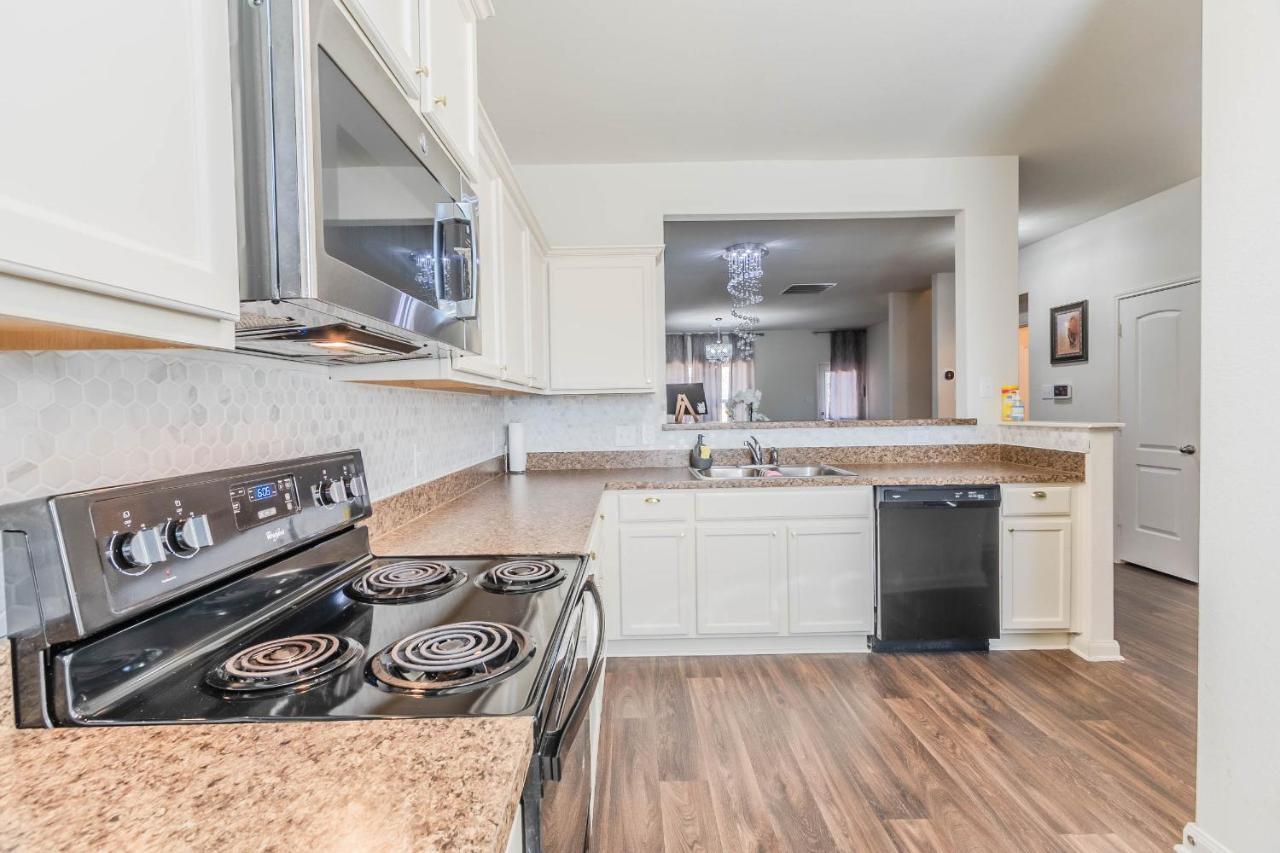 Luxury 5Br Dallas Retreat With Business Amenities - Perfect For Business Travelers, Families & Groups Exterior foto