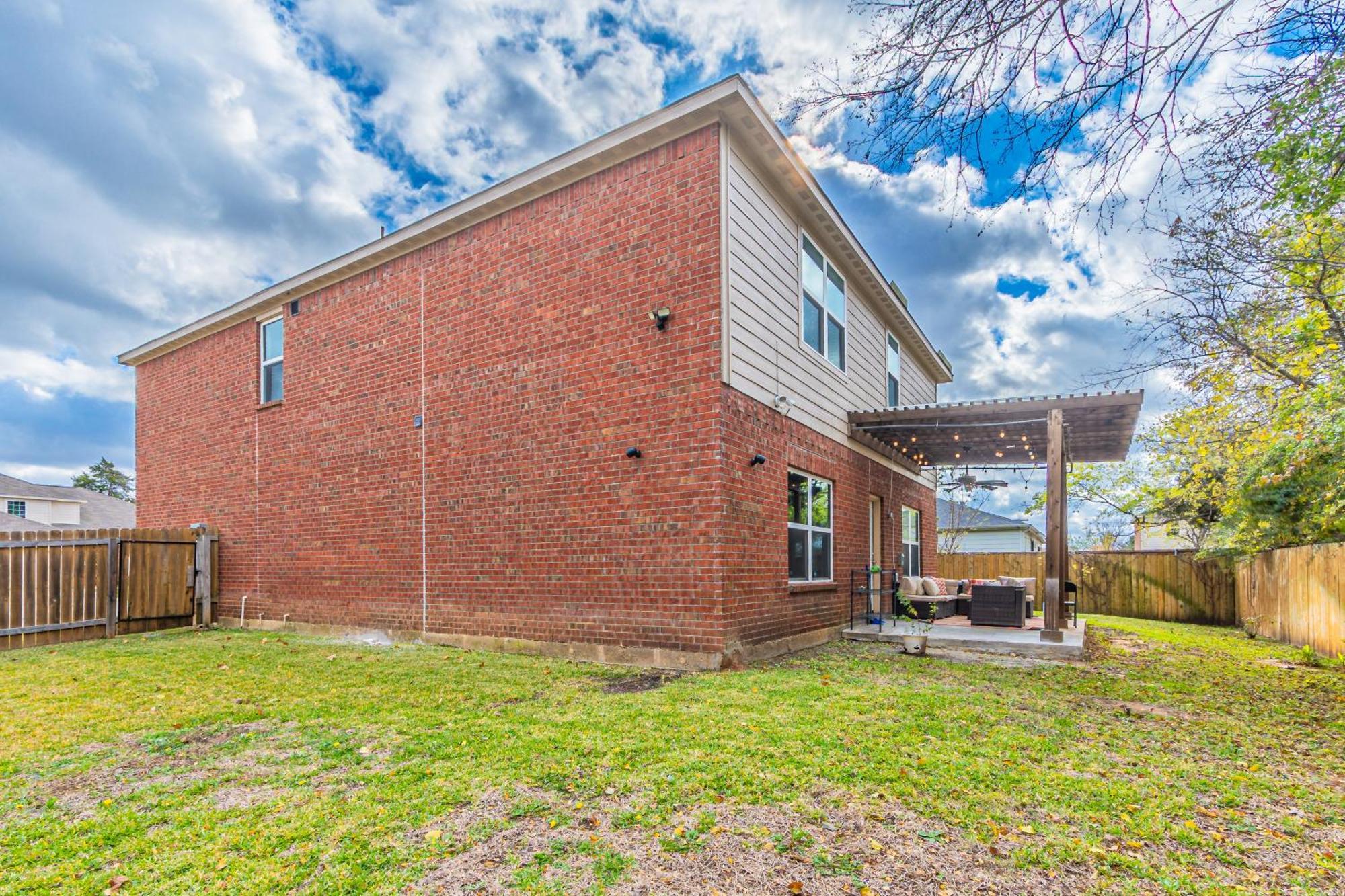 Luxury 5Br Dallas Retreat With Business Amenities - Perfect For Business Travelers, Families & Groups Exterior foto