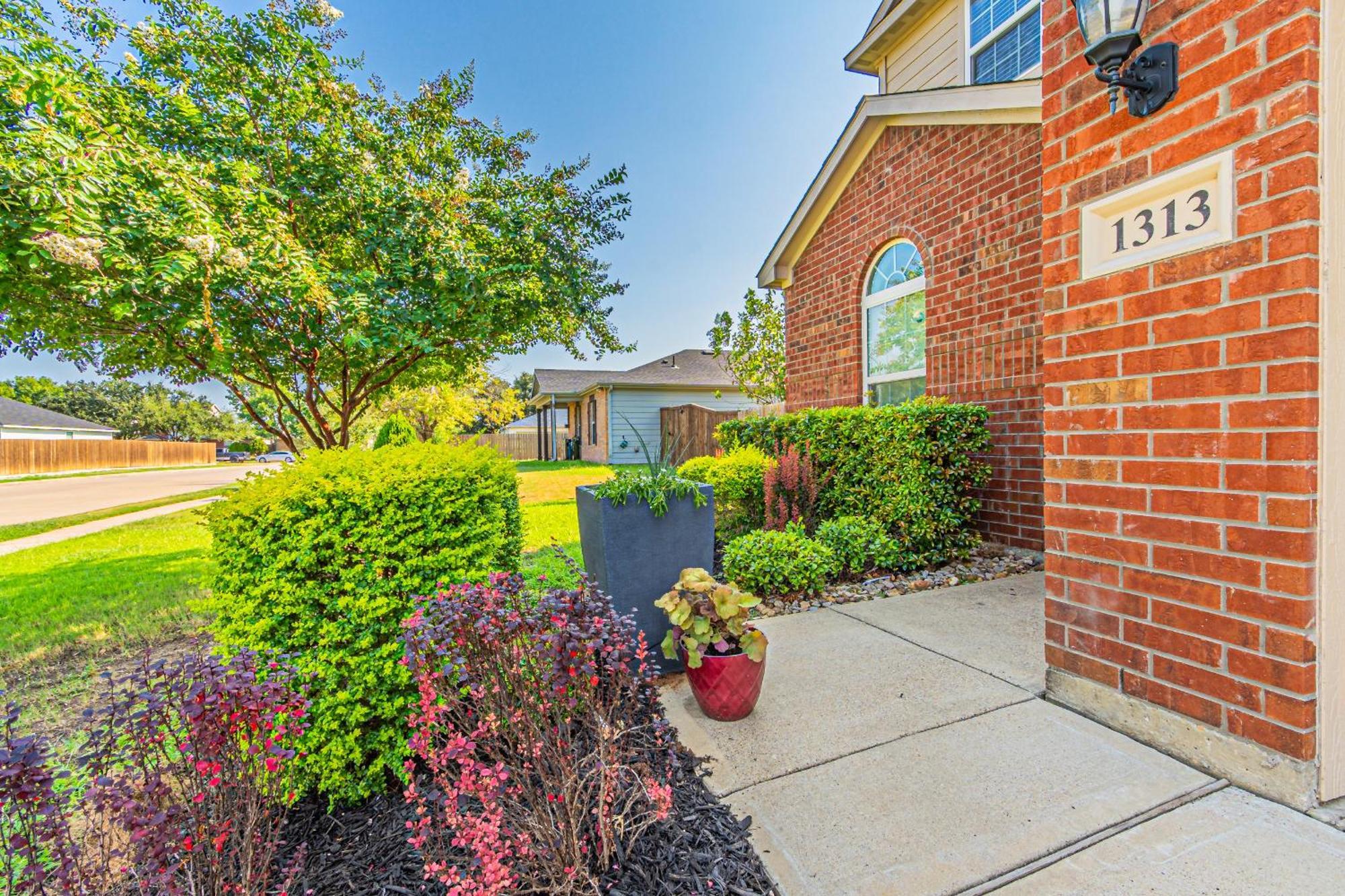 Luxury 5Br Dallas Retreat With Business Amenities - Perfect For Business Travelers, Families & Groups Exterior foto